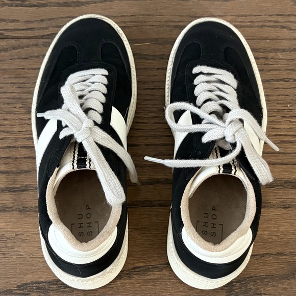 ShuShop STACEY Black and White Suede Sneakers Size 6 1/2 - Picture 4 of 9